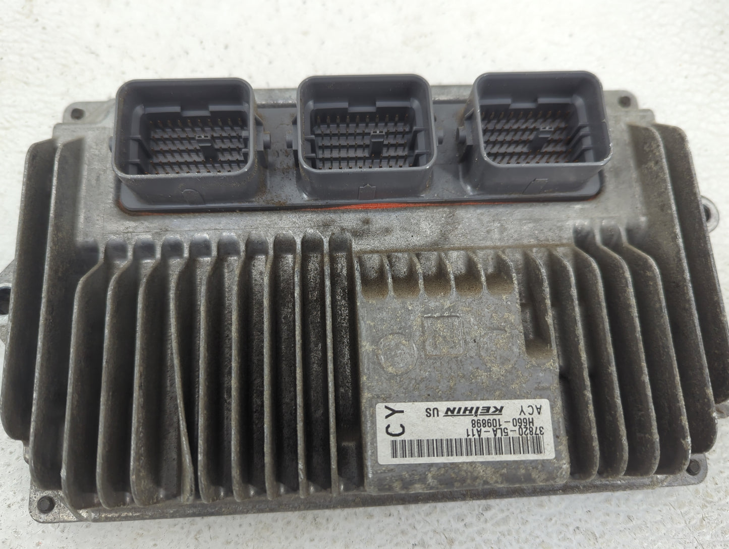 2016 Honda Cr-V PCM Engine Control Computer ECU ECM PCU OEM P/N:37820-5LA-A11 H660-109898 Fits OEM Used Auto Parts - Oemused