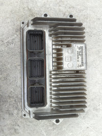 2016 Honda Cr-V PCM Engine Control Computer ECU ECM PCU OEM P/N:37820-5LA-B72 H668-243993 Fits OEM Used Auto Parts - Oemused
