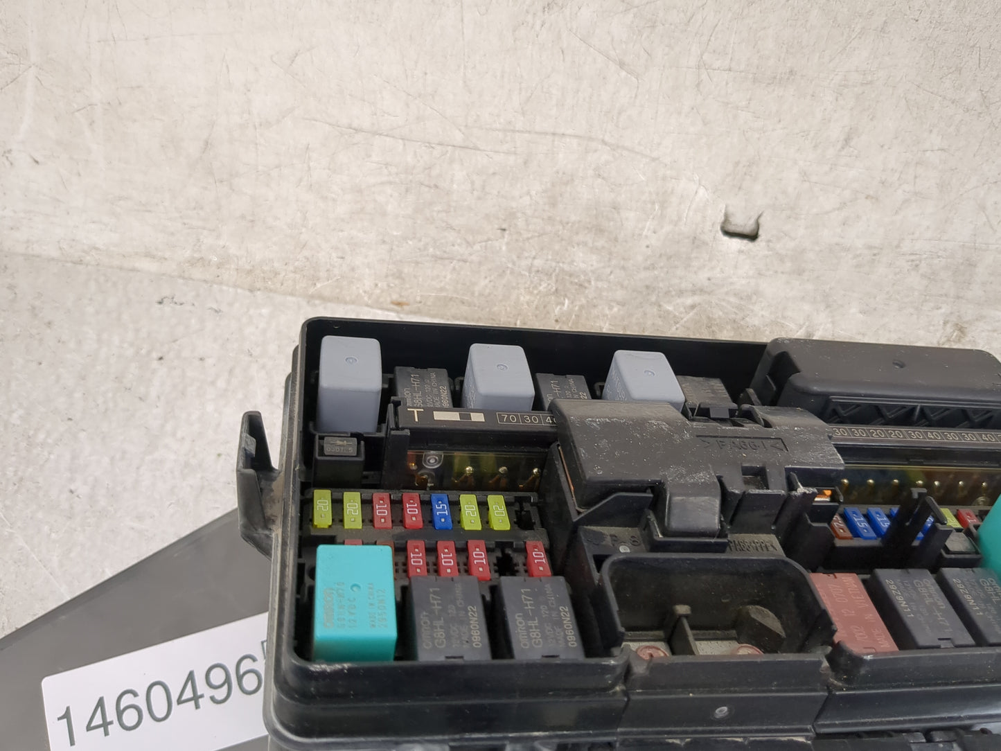 2015-2016 Honda Cr-V Fusebox Fuse Box Panel Relay Module P/N:PP-TD20 Fits Fits 2015 2016 OEM Used Auto Parts - Oemusedautopa