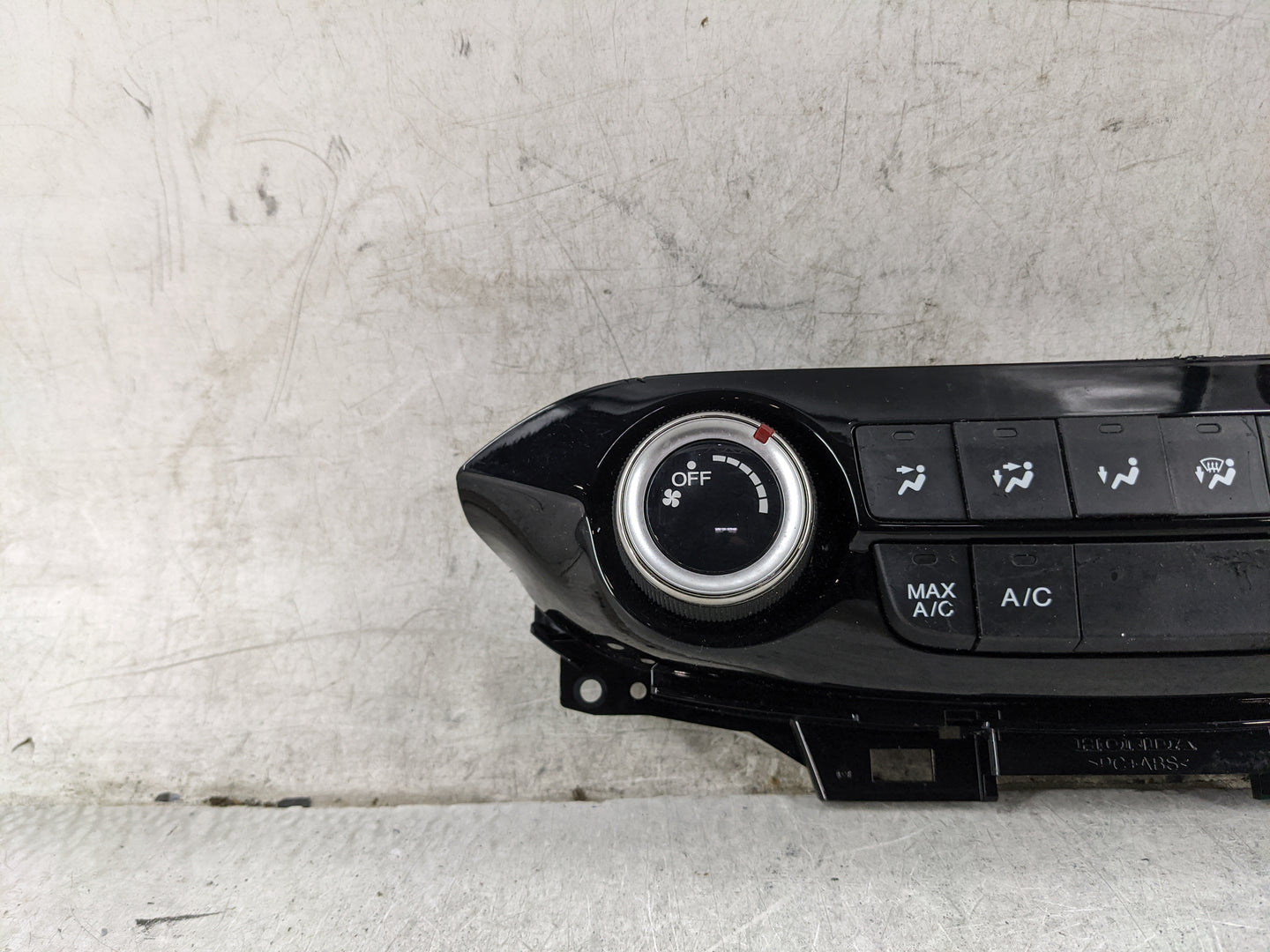 2015-2016 Honda Cr-V Climate Control Module Temperature AC/Heater Replacement P/N:79500T1WA010M1 79500T1␣A010M1 Fits OEM Use