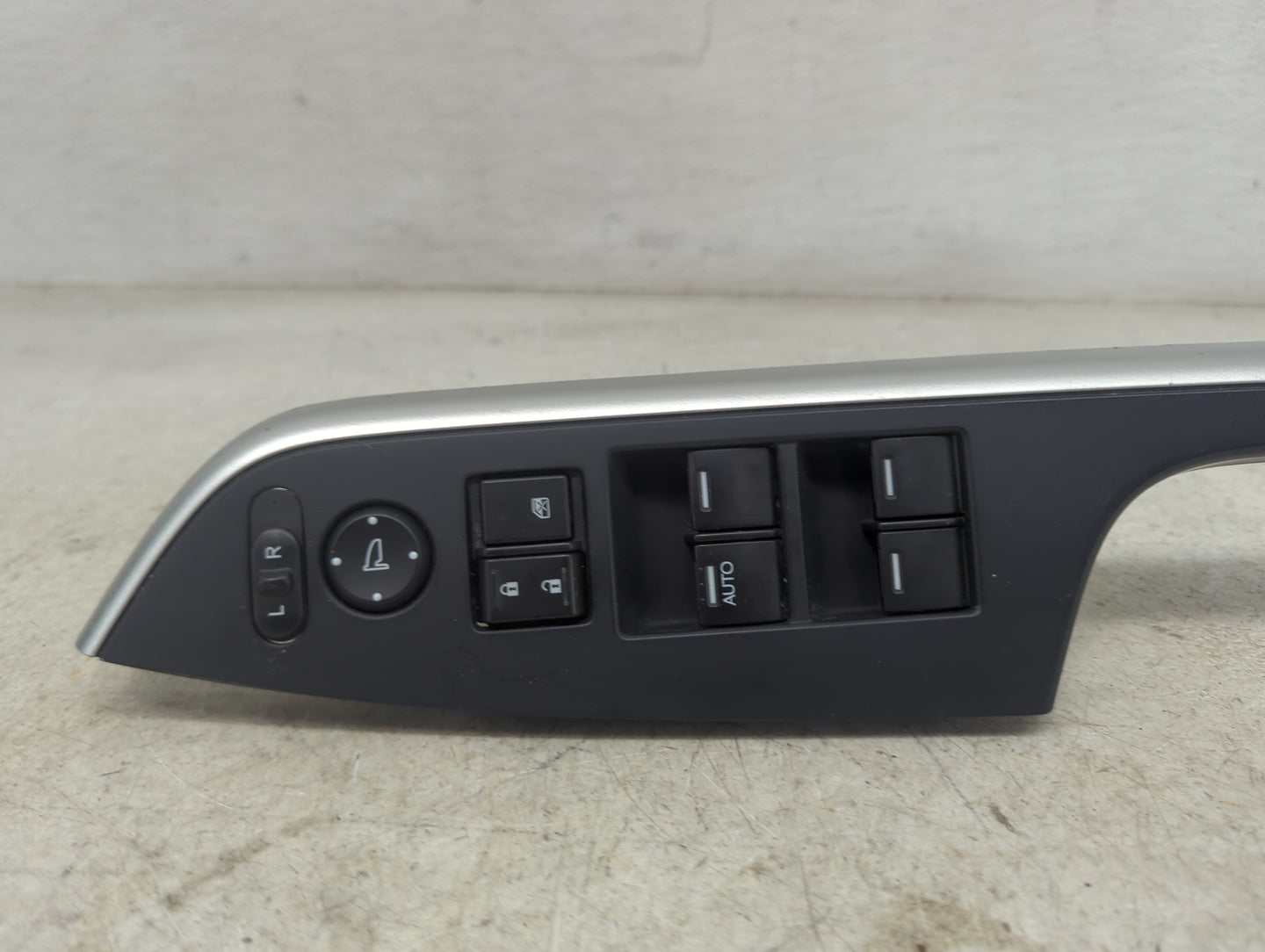 2015-2016 Honda Cr-V Master Power Window Switch Replacement Driver Side Left P/N:35750-T0A-A31 Fits Fits 2015 2016 OEM Used 