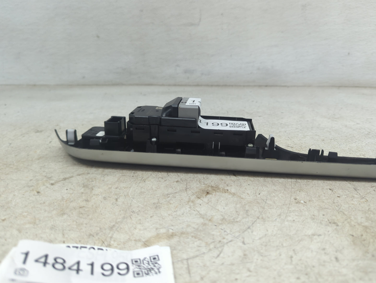 2015-2016 Honda Cr-V Master Power Window Switch Replacement Driver Side Left P/N:35750-T0A-A31 Fits Fits 2015 2016 OEM Used 