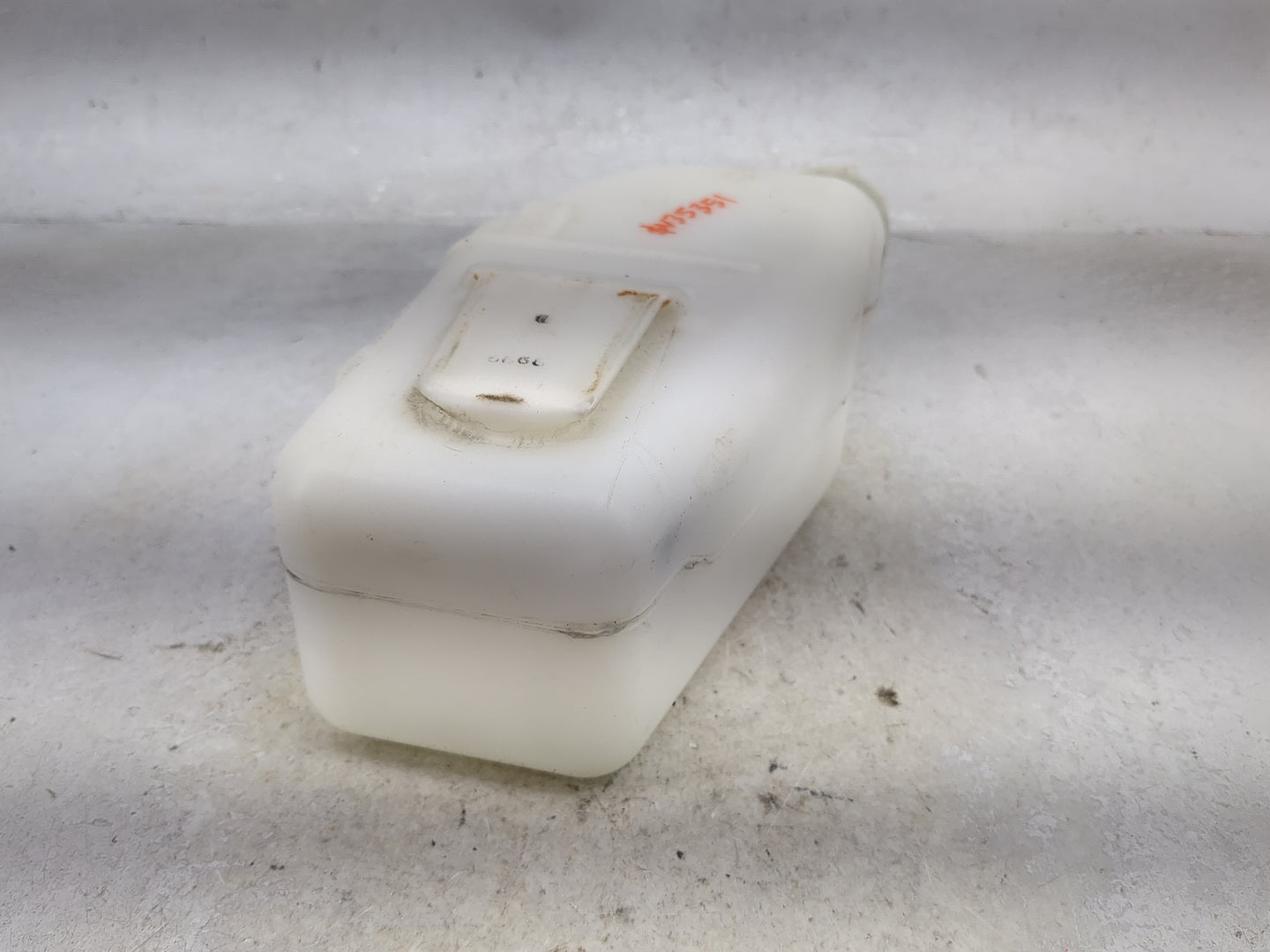 2012-2016 Honda Cr-v Radiator Coolant Overflow Expansion Tank Bottle 1494302 - Oemusedautoparts1.com