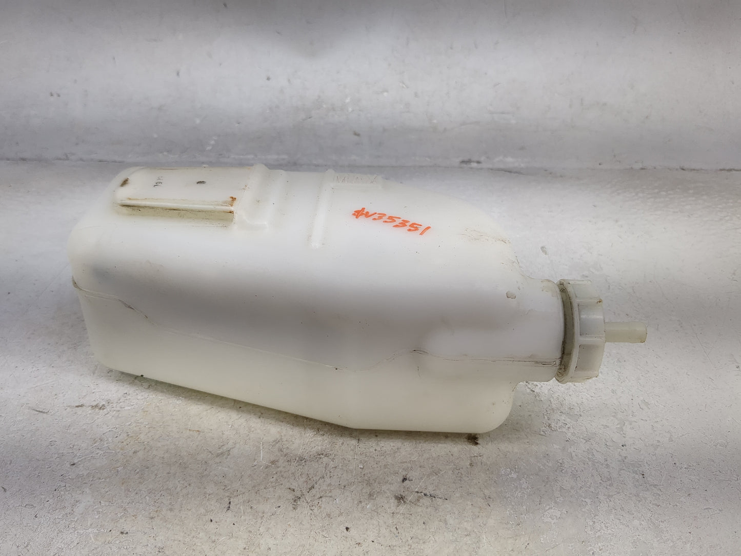 2012-2016 Honda Cr-v Radiator Coolant Overflow Expansion Tank Bottle 1494302 - Oemusedautoparts1.com