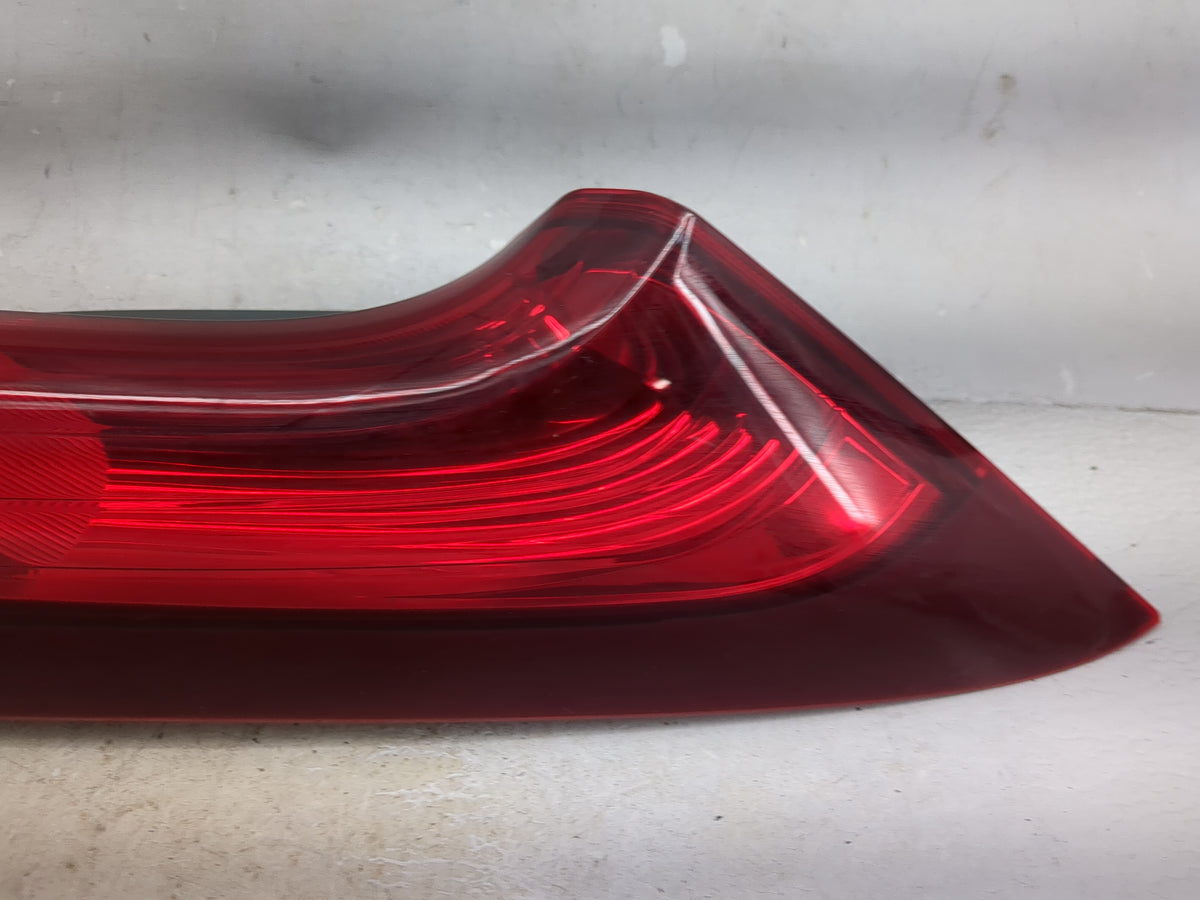 2015-2016 Honda Cr-v Passenger Right Side Deck Lid Mounted Tail Light 1512596 - Oemusedautoparts1.com