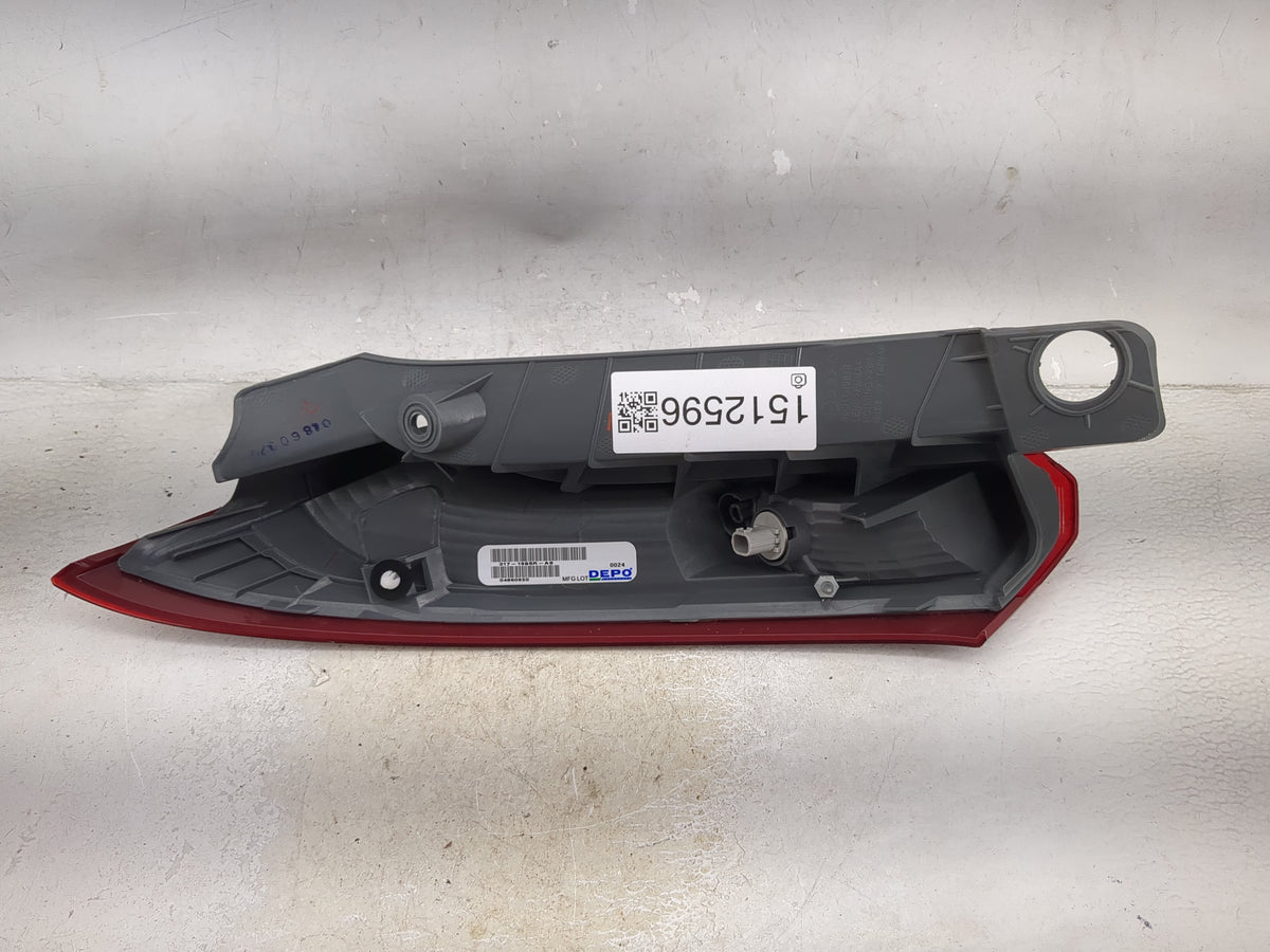 2015-2016 Honda Cr-v Passenger Right Side Deck Lid Mounted Tail Light 1512596 - Oemusedautoparts1.com