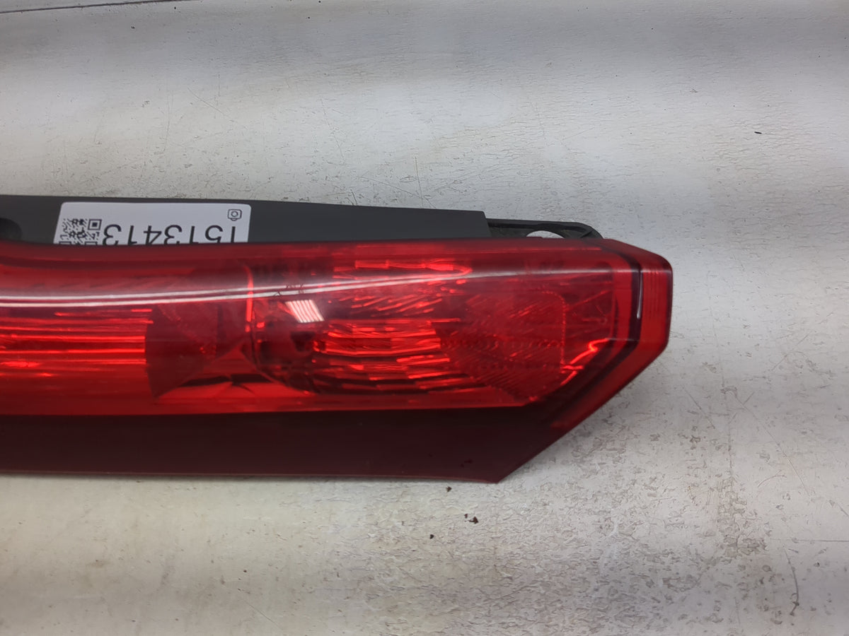 2015-2016 Honda Cr-v Driver Left Side Deck Lid Mounted Tail Light 1513413 - Oemusedautoparts1.com