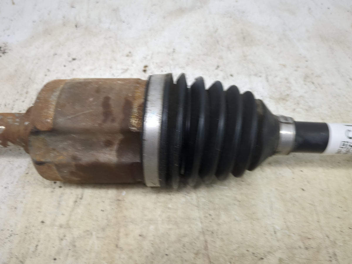 2015-2016 Honda Cr-v Axle Shaft Front Driver Cv C/v 1518713 - Oemusedautoparts1.com