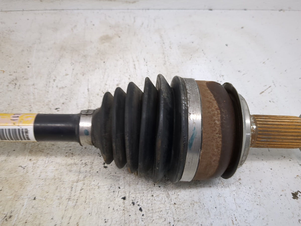 2015-2016 Honda Cr-v Axle Shaft Front Driver Cv C/v 1518713 - Oemusedautoparts1.com