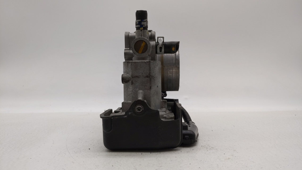 2015-2018 Honda Cr-V Throttle Body P/N:GMF4A Fits Fits 2013 2014 2015 2016 2017 2018 OEM Used Auto Parts - Oemusedautoparts1
