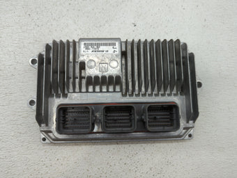 compare product 2016 Honda Cr-V PCM Engine Control Computer ECU ECM PCU OEM P/N:37820-5LA-B42 37820-5LA-B41 Fits OEM Used Auto Parts