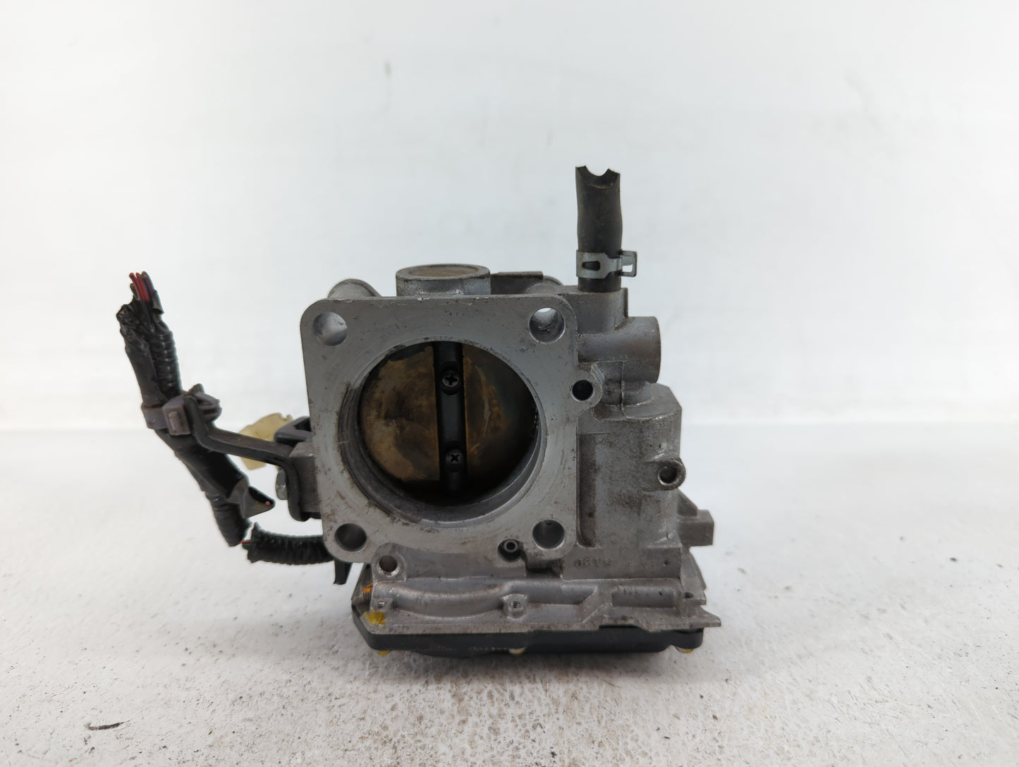 2015-2019 Honda Cr-V Throttle Body P/N:GMF4A Fits Fits 2013 2014 2015 2016 2017 2018 2019 2020 2021 2022 OEM Used Auto Parts