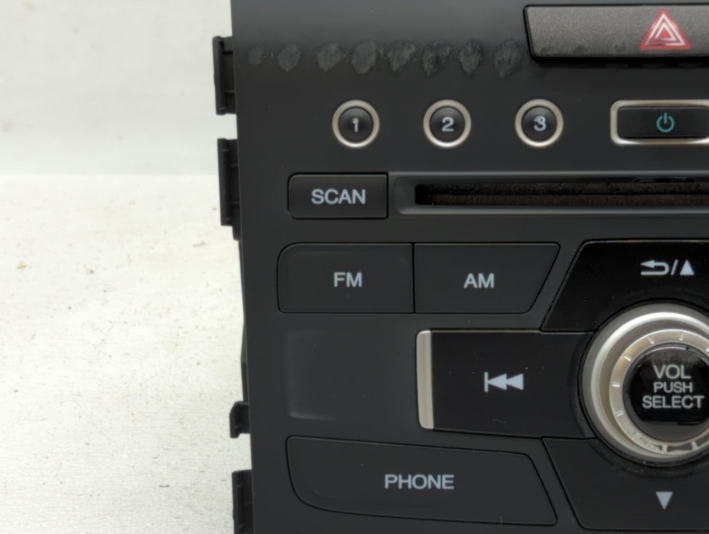2016 Honda Cr-V Radio AM FM Cd Player Receiver Replacement P/N:39100-T0A-A711-M1 Fits OEM Used Auto Parts - Oemusedautoparts