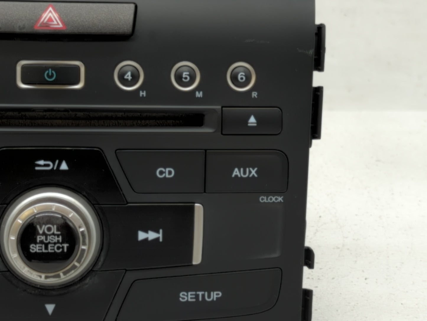 2016 Honda Cr-V Radio AM FM Cd Player Receiver Replacement P/N:39100-T0A-A711-M1 Fits OEM Used Auto Parts - Oemusedautoparts