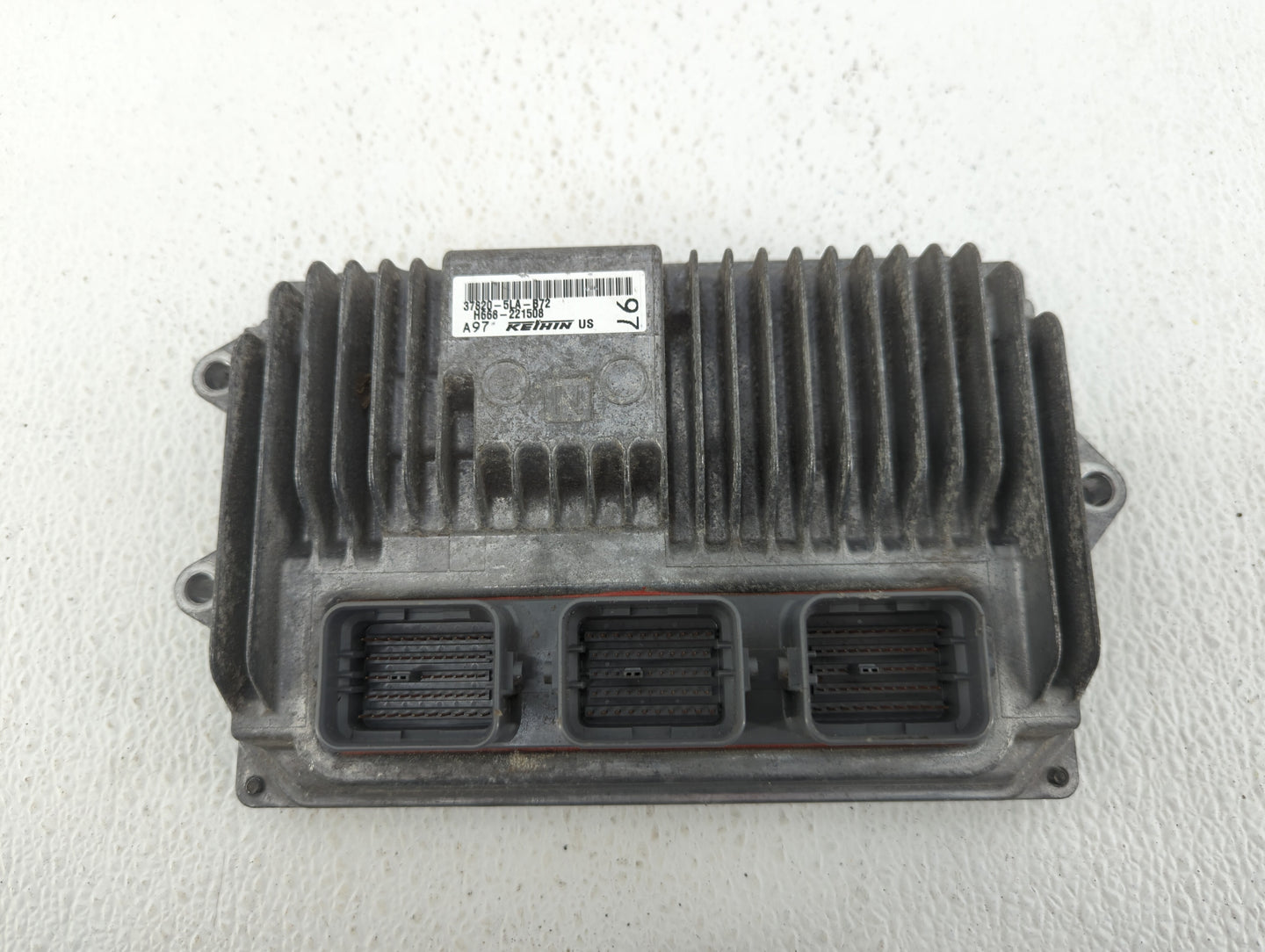 2016 Honda Cr-V PCM Engine Control Computer ECU ECM PCU OEM P/N:37820-5LA-B72 37820-5LA-B71 Fits OEM Used Auto Parts - Oemus