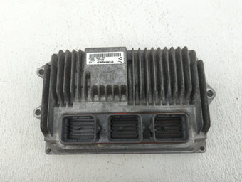 compare product 2016 Honda Cr-V PCM Engine Control Computer ECU ECM PCU OEM P/N:37820-5LA-B72 37820-5LA-B71 Fits OEM Used Auto Parts