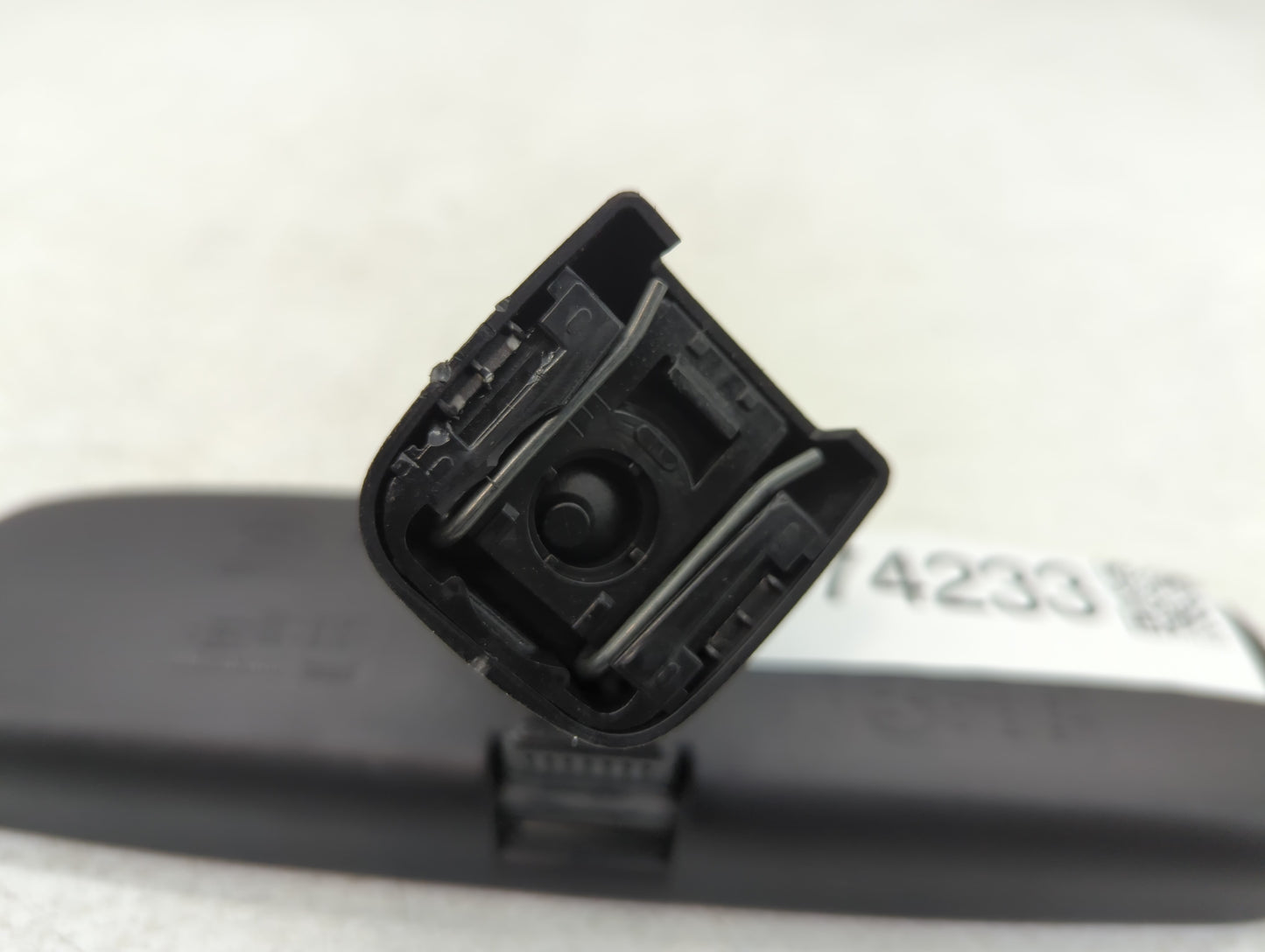 2005-2016 Honda Cr-V Interior Rear View Mirror Replacement OEM P/N:E4032197 Fits OEM Used Auto Parts - Oemusedautoparts1.com