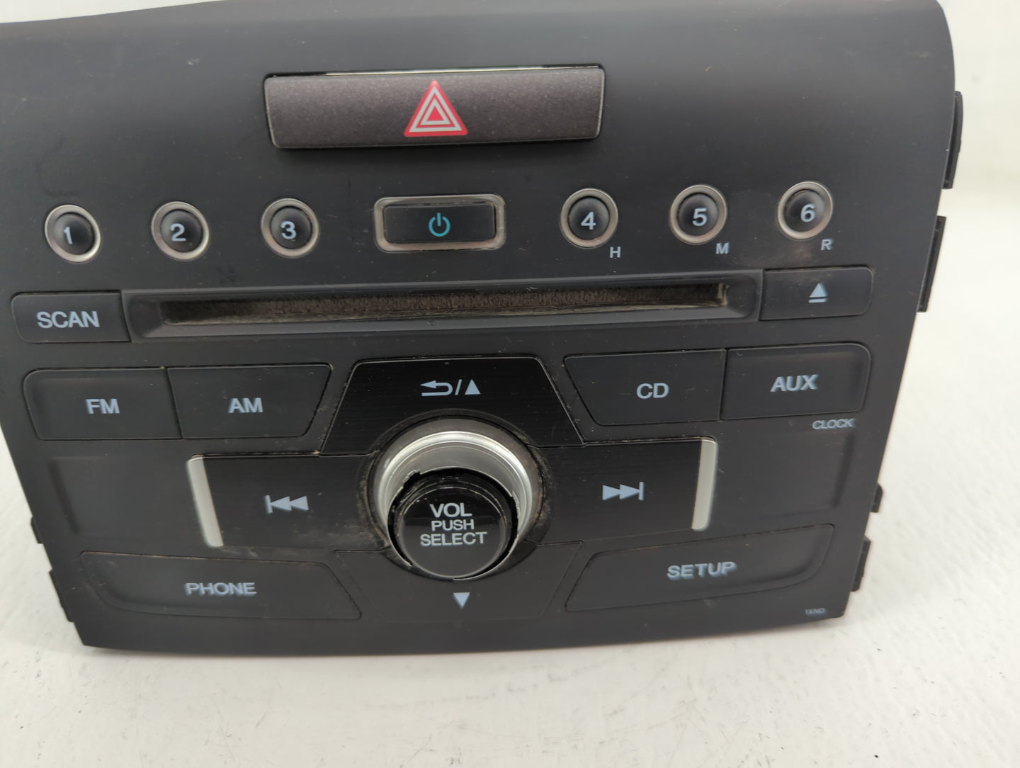 2015-2016 Honda Cr-v Am Fm Cd Player Radio Receiver - Oemusedautoparts1.com