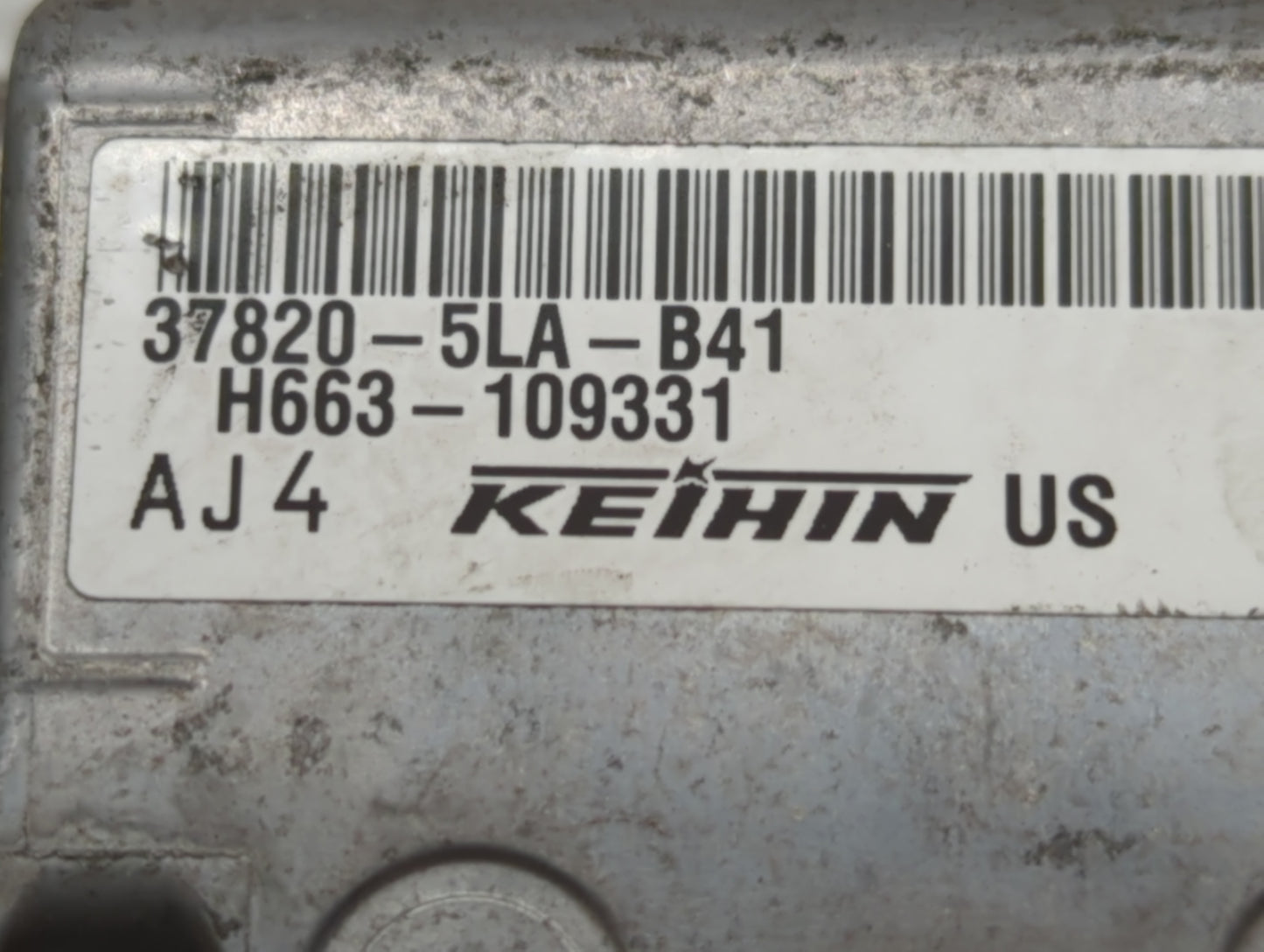 2016 Honda Cr-V PCM Engine Control Computer ECU ECM PCU OEM P/N:H663-109331 37820-5LA-B41 Fits OEM Used Auto Parts - Oemused