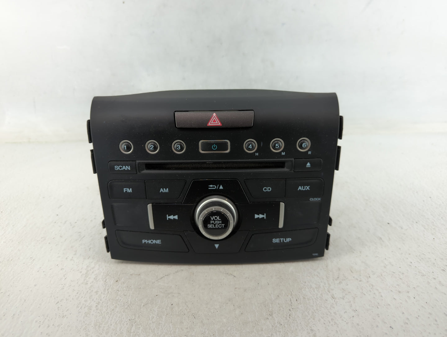 2016 Honda Cr-V Radio AM FM Cd Player Receiver Replacement P/N:39100-T0A-A711-M1 Fits OEM Used Auto Parts - Oemusedautoparts