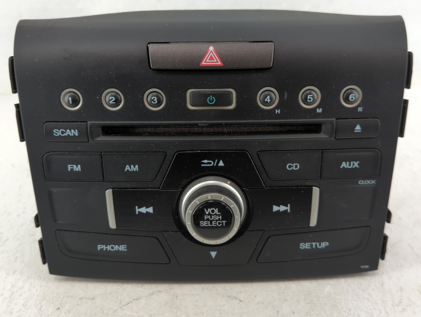 2016 Honda Cr-V Radio AM FM Cd Player Receiver Replacement P/N:39100-T0A-A711-M1 Fits OEM Used Auto Parts - Oemusedautoparts