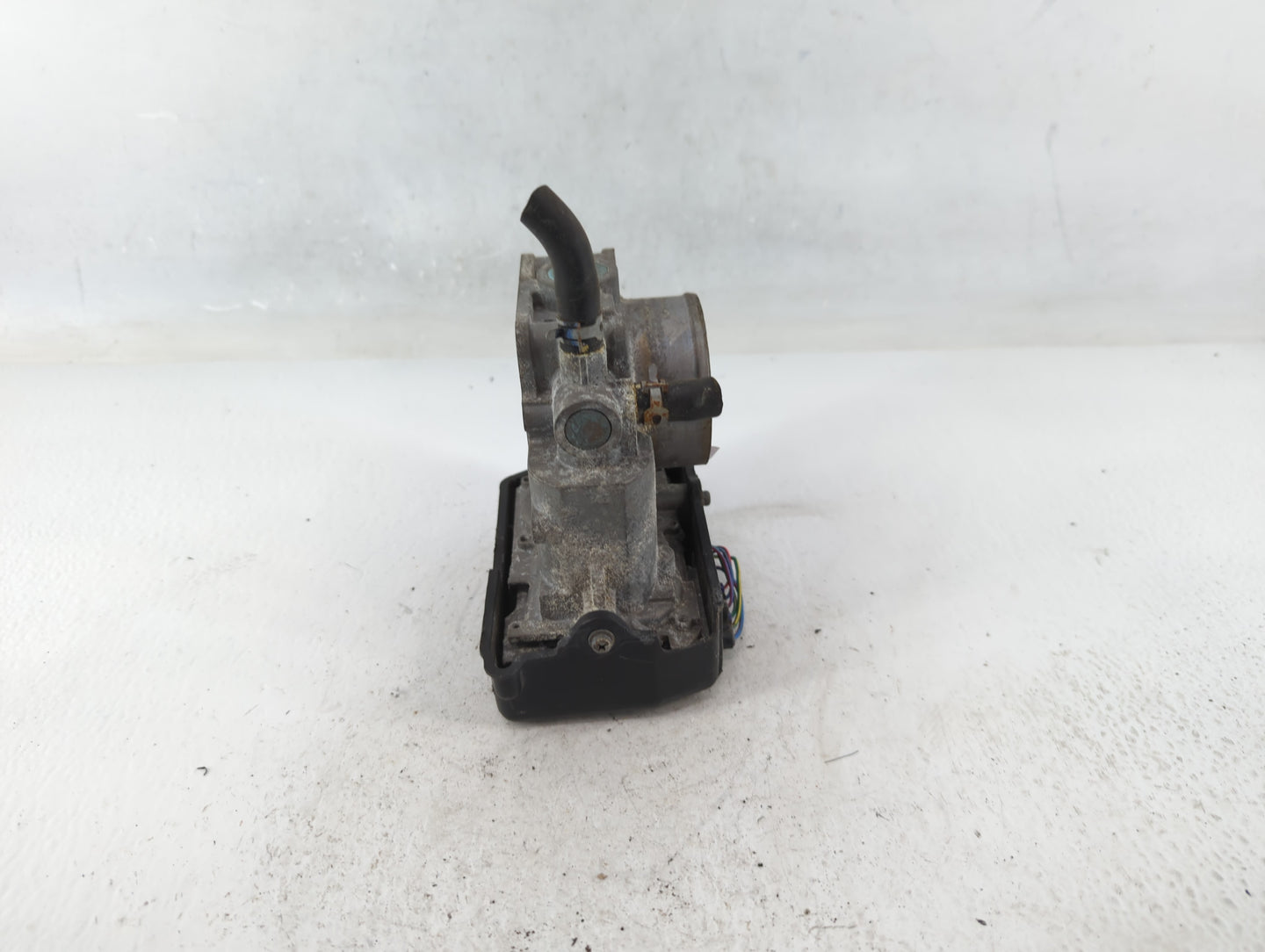 2015-2019 Honda Cr-V Throttle Body P/N:U38494576117 Fits Fits 2013 2014 2015 2016 2017 2018 2019 2020 2021 2022 OEM Used Aut