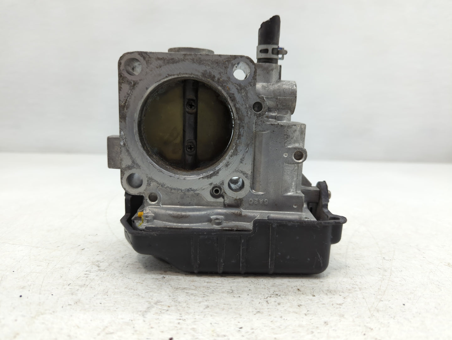 2015-2019 Honda Cr-V Throttle Body P/N:046128 GMF4A Fits Fits 2013 2014 2015 2016 2017 2018 2019 2020 2021 2022 OEM Used Aut