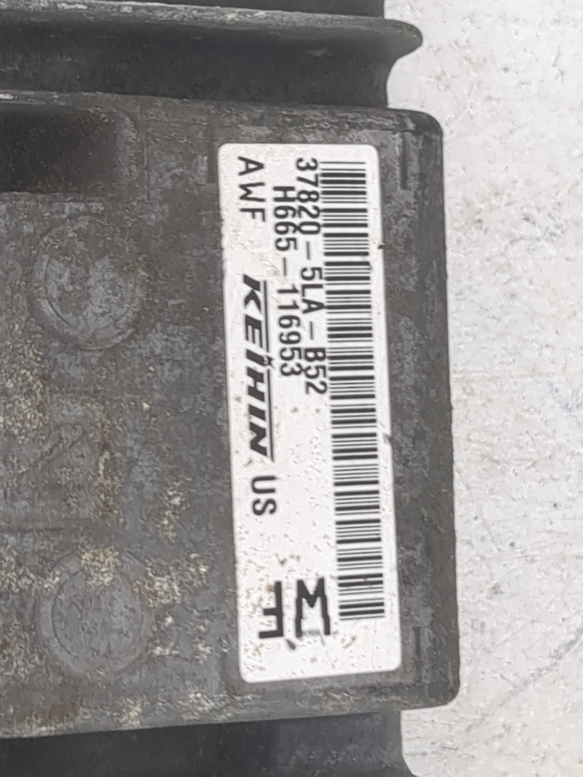 2016 Honda Crv PCM Engine Control Computer ECU ECM PCU OEM P/N:37820-5LA-B52 OEM Used Auto Parts - Oemusedautoparts1.com