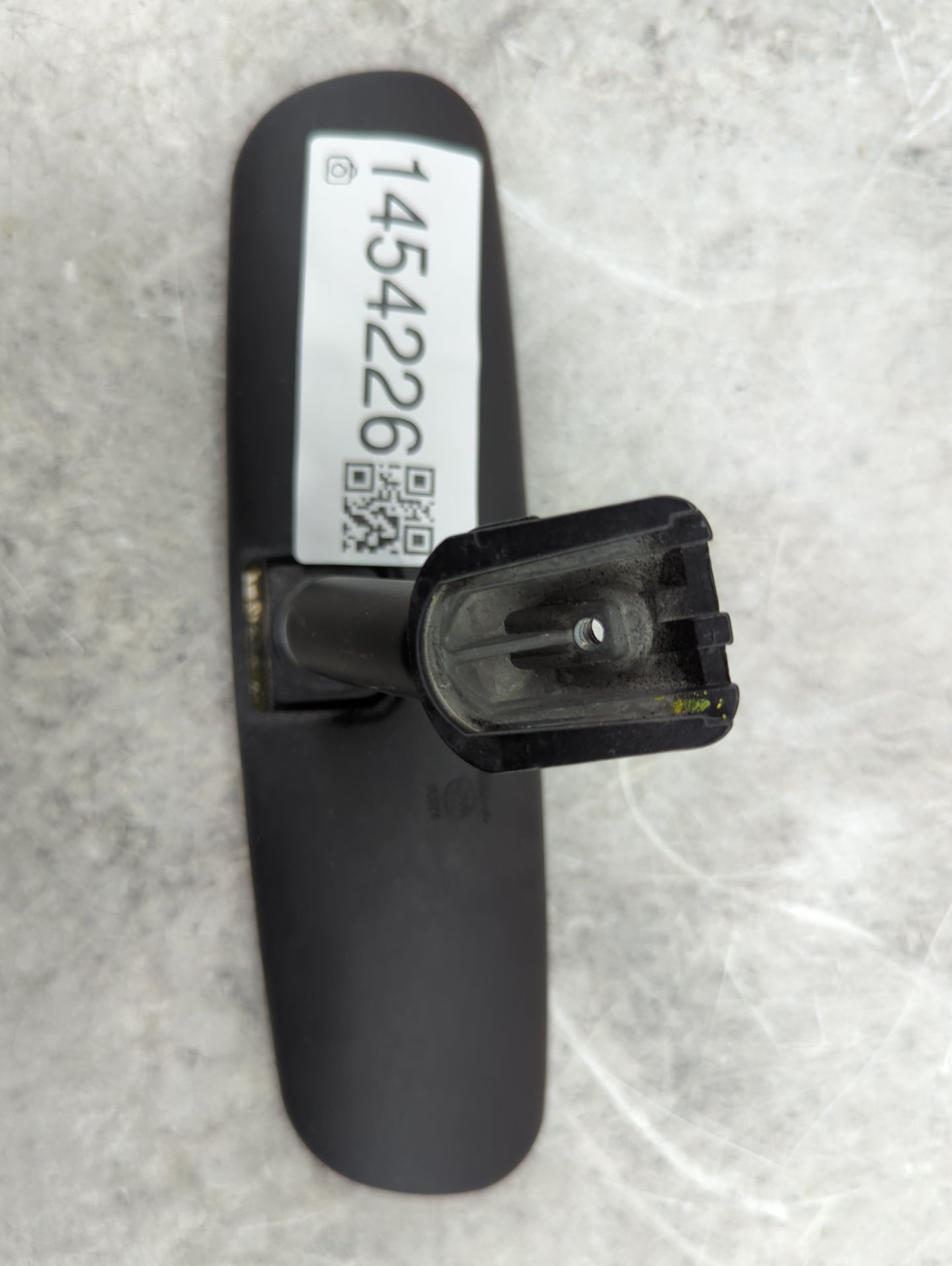 2003-2011 Honda Element Interior Rear View Mirror Replacement OEM P/N:045617 015617 Fits OEM Used Auto Parts - Oemusedautopa