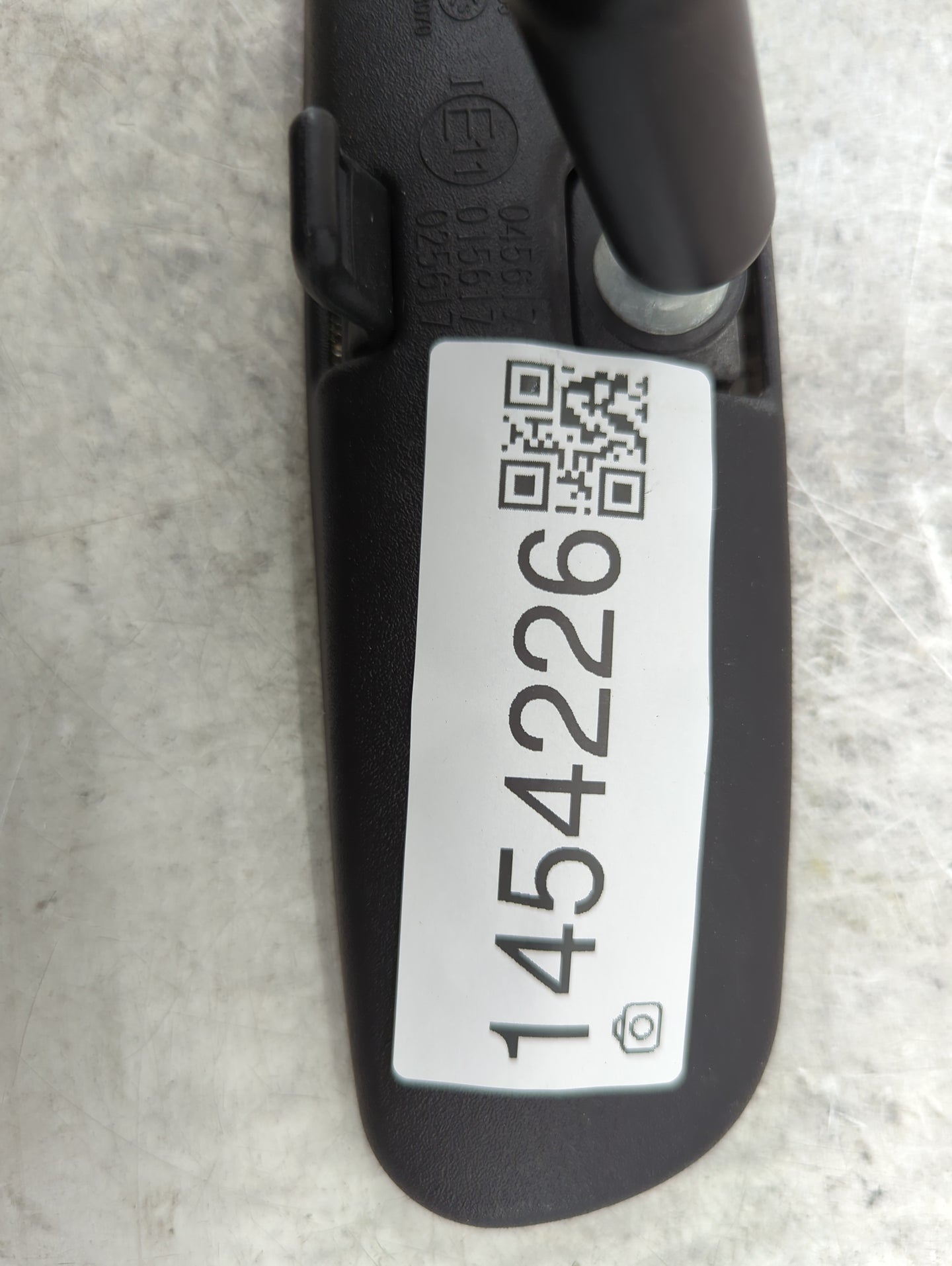 2003-2011 Honda Element Interior Rear View Mirror Replacement OEM P/N:045617 015617 Fits OEM Used Auto Parts - Oemusedautopa
