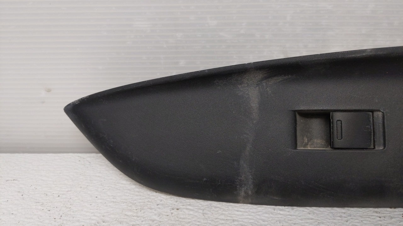 2016 Honda Fit Passeneger Right Power Window Switch 35760-t5r-a011-m1 - Oemusedautoparts1.com