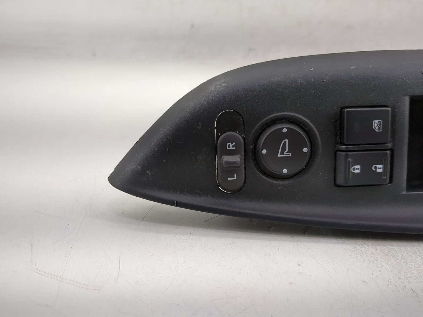 2015-2020 Honda Fit Master Power Window Switch Replacement Driver Side Left P/N:35750-T5R-A112-M1-07 Fits OEM Used Auto Part
