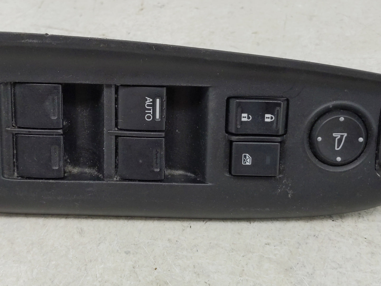 2015-2020 Honda Fit Master Power Window Switch Replacement Driver Side Left P/N:35750-T5R-A112-M1-07 Fits OEM Used Auto Part