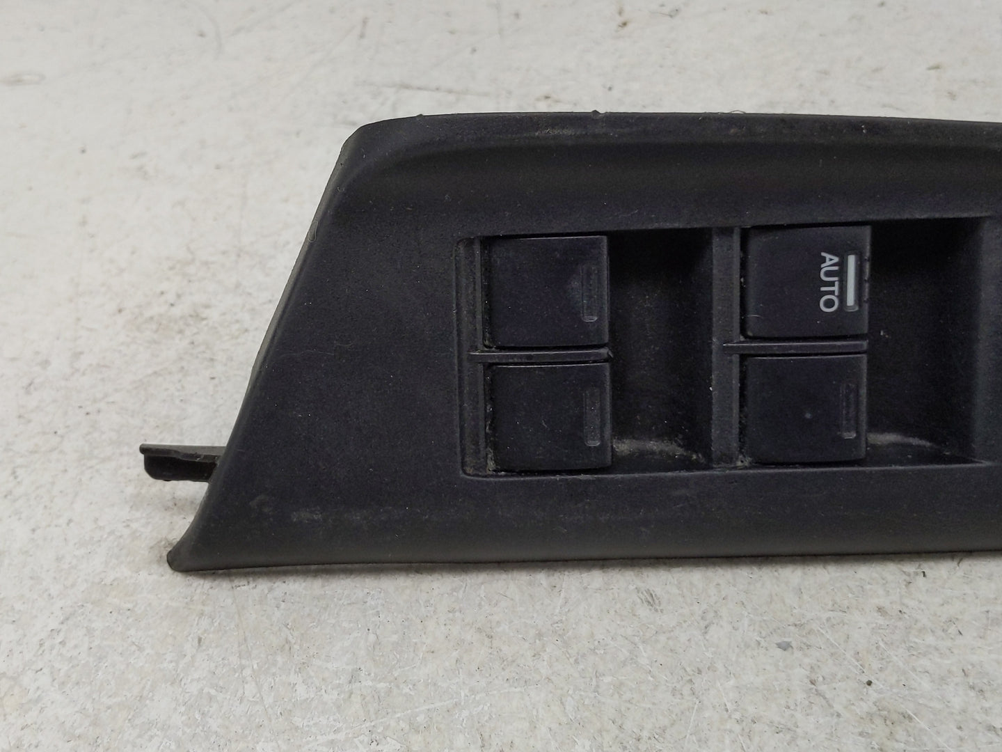 2015-2020 Honda Fit Master Power Window Switch Replacement Driver Side Left P/N:35750-T5R-A112-M1-07 Fits OEM Used Auto Part