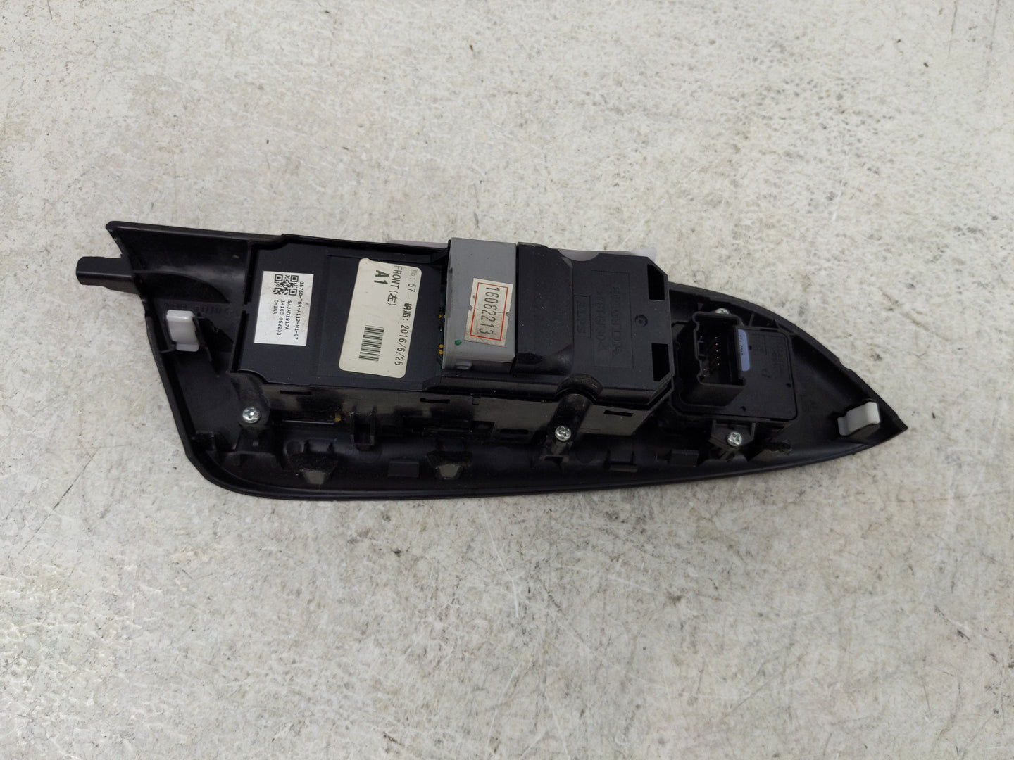 2015-2020 Honda Fit Master Power Window Switch Replacement Driver Side Left P/N:35750-T5R-A112-M1-07 Fits OEM Used Auto Part