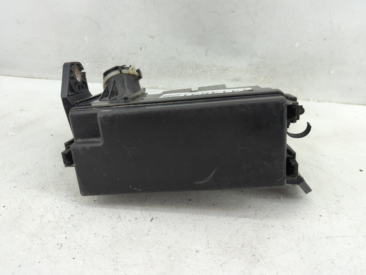 2015-2016 Honda Fit Fusebox Fuse Box Panel Relay Module Fits Fits 2015 2016 OEM Used Auto Parts - Oemusedautoparts1.com