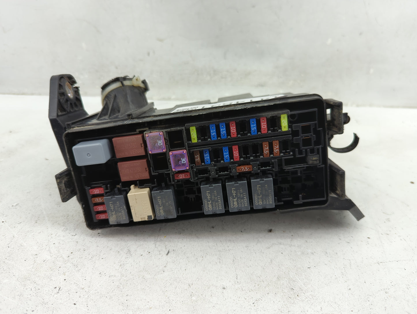 2015-2016 Honda Fit Fusebox Fuse Box Panel Relay Module Fits Fits 2015 2016 OEM Used Auto Parts - Oemusedautoparts1.com