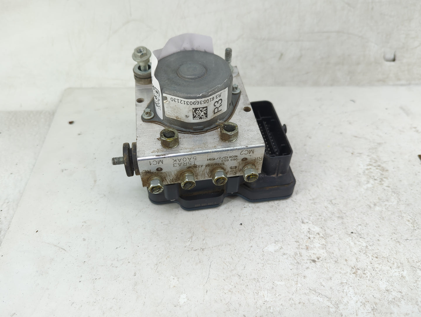 2015-2020 Honda Fit ABS Pump Control Module Replacement Fits Fits 2015 2016 2017 2018 2019 2020 OEM Used Auto Parts - Oemuse