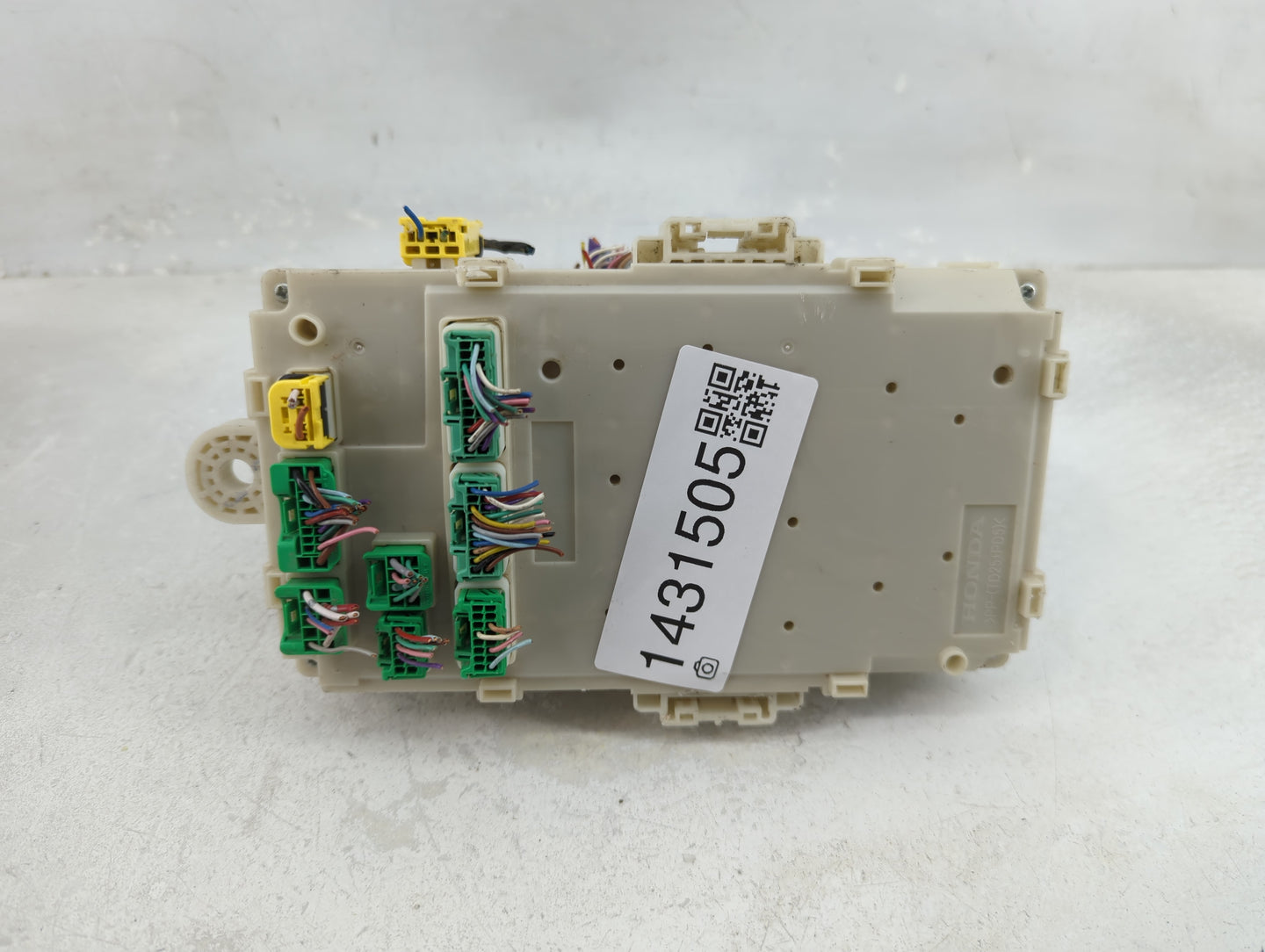 2016 Honda Fit Fusebox Fuse Box Panel Relay Module P/N:T5A-A412-M1 7470-4492 Fits OEM Used Auto Parts - Oemusedautoparts1.co