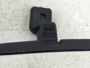 2016 Honda Fit Interior Rear View Mirror Replacement OEM P/N:045617 015617, 025617, M305, 4048070 Fits OEM Used Auto Parts