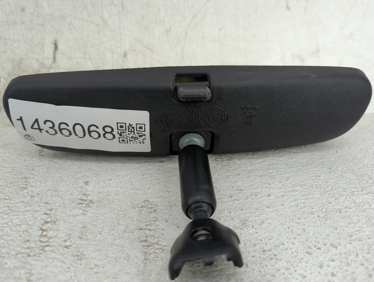 2016 Honda Fit Interior Rear View Mirror Replacement OEM P/N:045617 015617, 025617, M305, 4048070 Fits OEM Used Auto Parts -