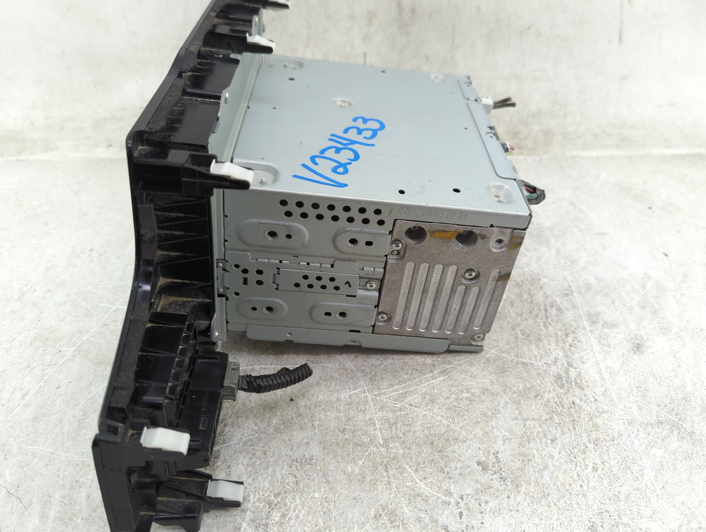2016 Honda Fit Radio AM FM Cd Player Receiver Replacement P/N:39100-T5R-A12-M1 NR-241UH, UJHNR241NR243, 662K-NR241NR243 Fits