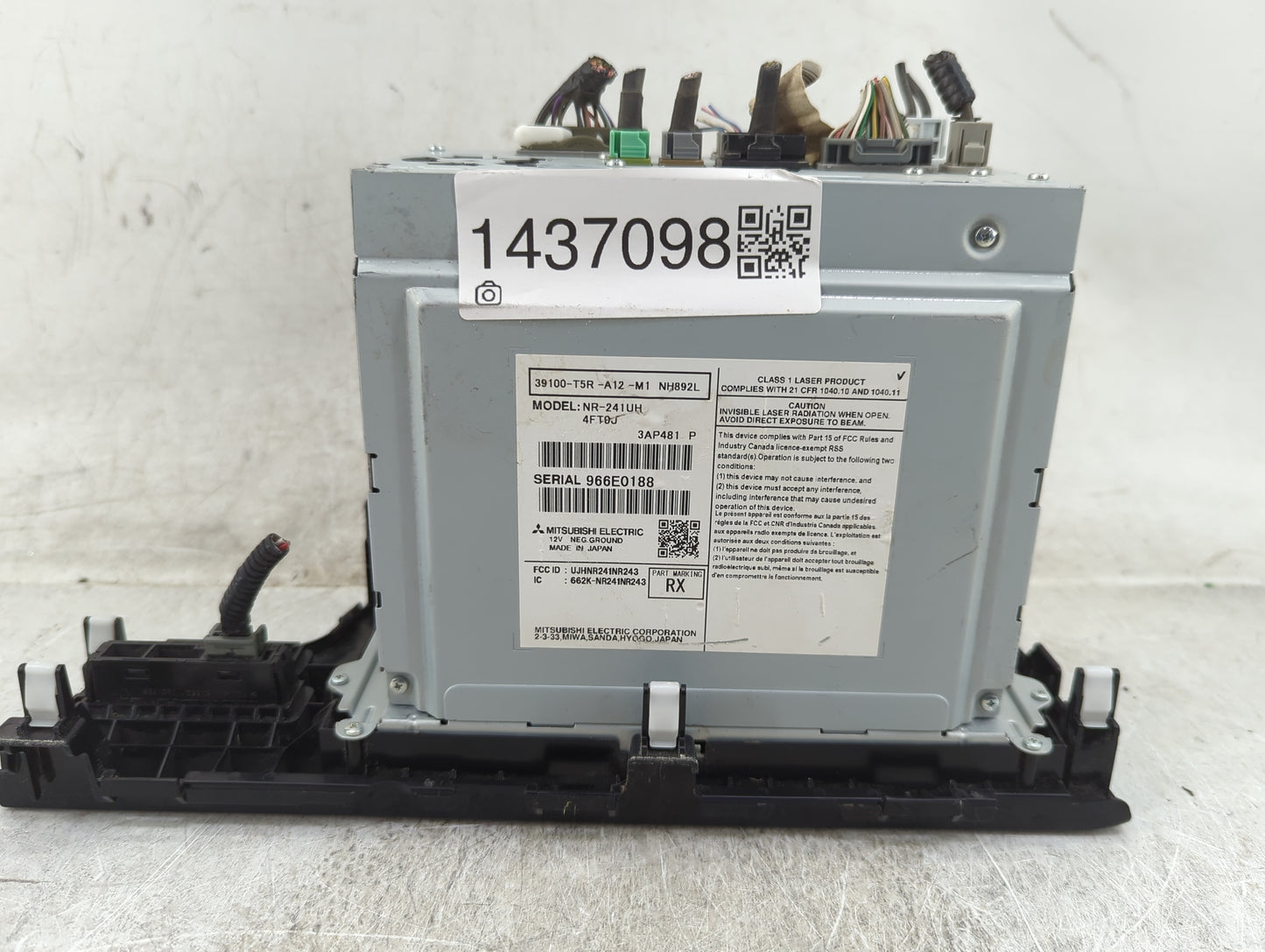 2016 Honda Fit Radio AM FM Cd Player Receiver Replacement P/N:39100-T5R-A12-M1 NR-241UH, UJHNR241NR243, 662K-NR241NR243 Fits