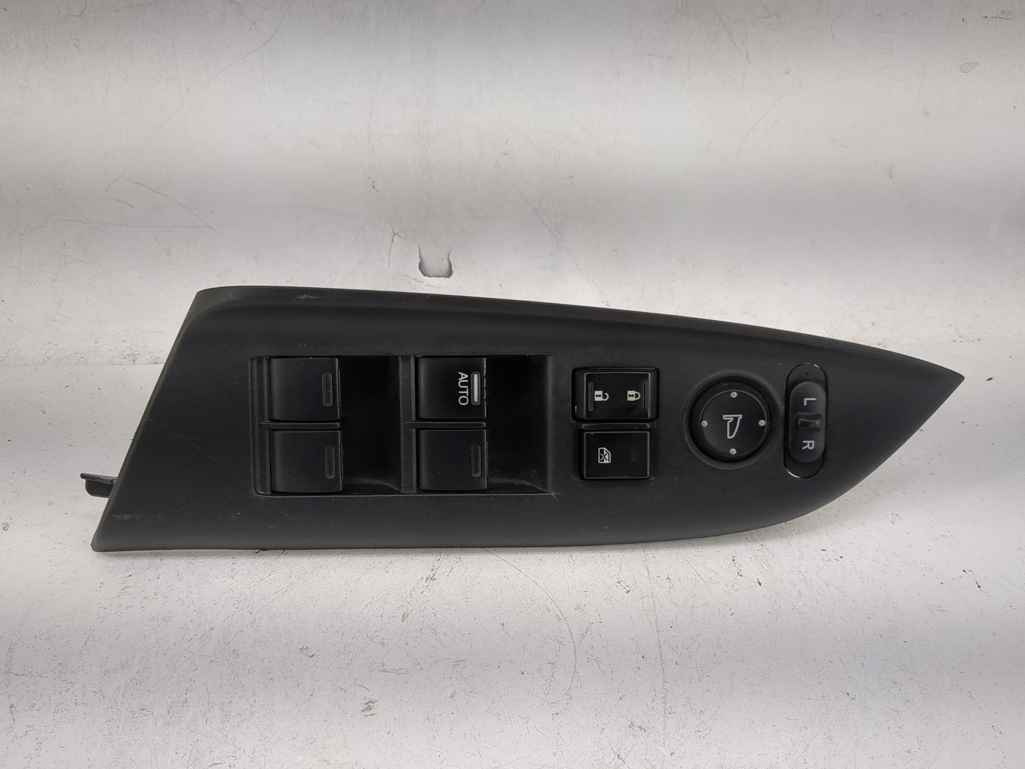 2015-2020 Honda Fit Master Power Window Switch Replacement Driver Side Left P/N:35750-T5R-A112-M1-07 Fits OEM Used Auto Part