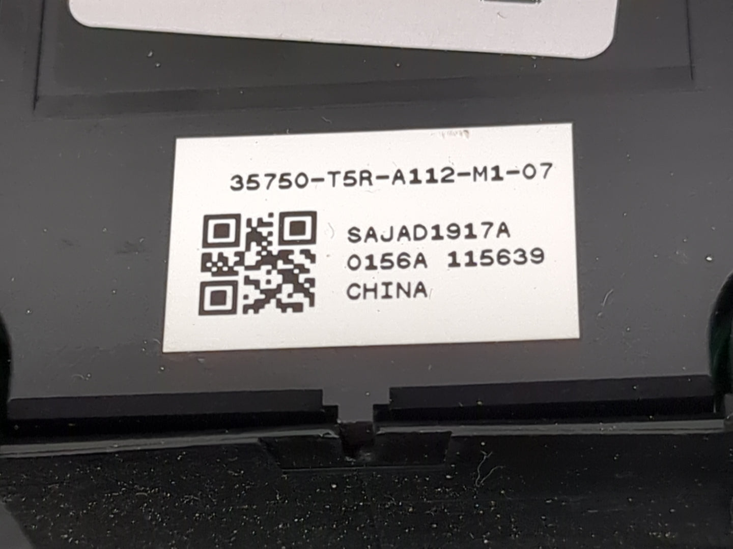 2015-2020 Honda Fit Master Power Window Switch Replacement Driver Side Left P/N:35750-T5R-A112-M1-07 Fits OEM Used Auto Part
