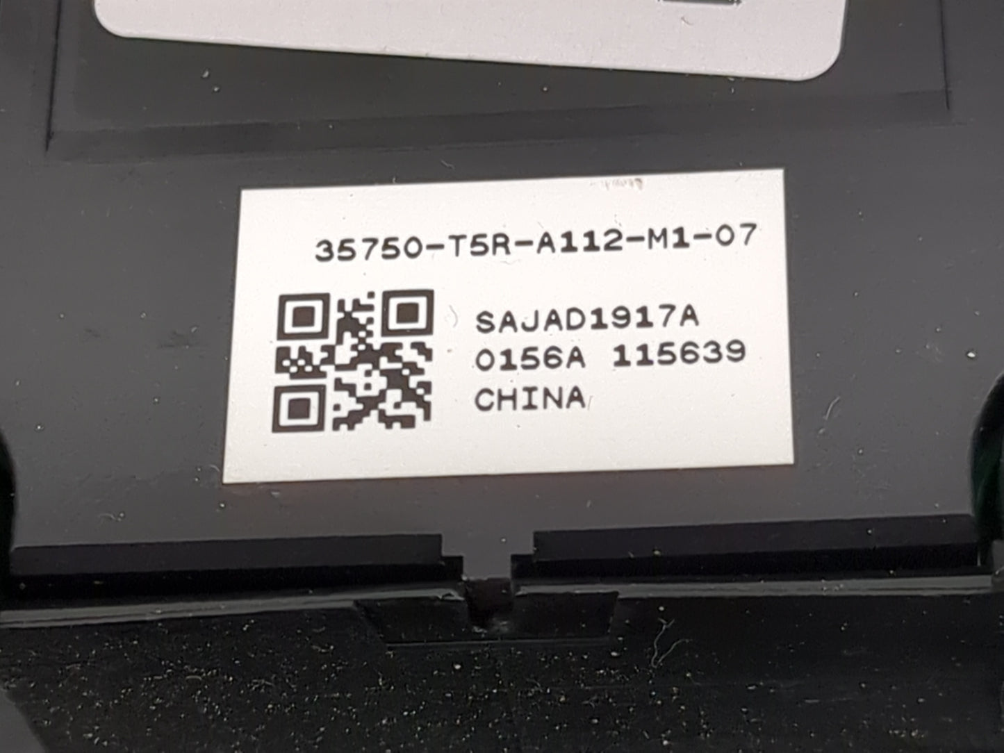 2015-2020 Honda Fit Master Power Window Switch Replacement Driver Side Left P/N:35750-T5R-A112-M1-07 Fits OEM Used Auto Part