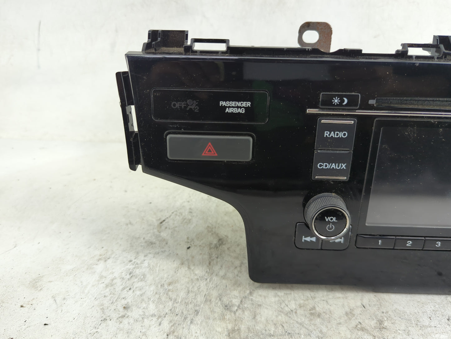 2015-2019 Honda Fit Radio AM FM Cd Player Receiver Replacement P/N:39100-T5R-A712-M1 CV-CH35N0JX Fits OEM Used Auto Parts - 