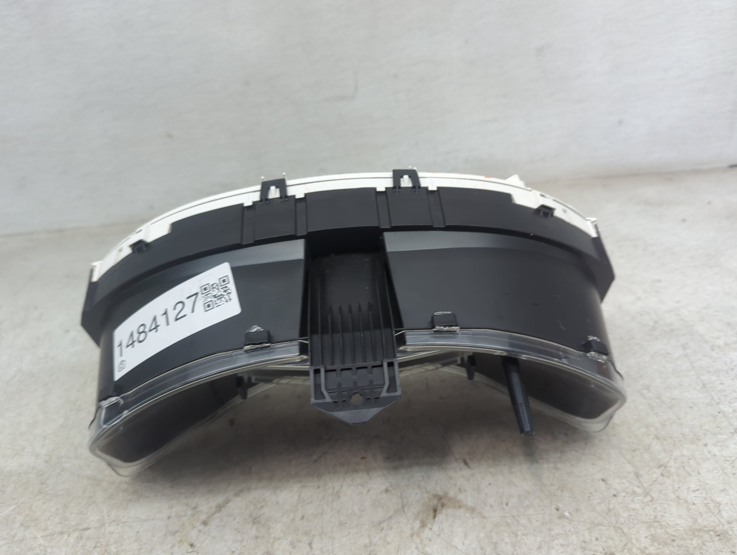 2015-2017 Honda Fit Instrument Cluster Speedometer Gauges P/N:78100-T5R-A4 MX2574B0-3444 Miles: Fits Fits 2015 2016 2017 OEM
