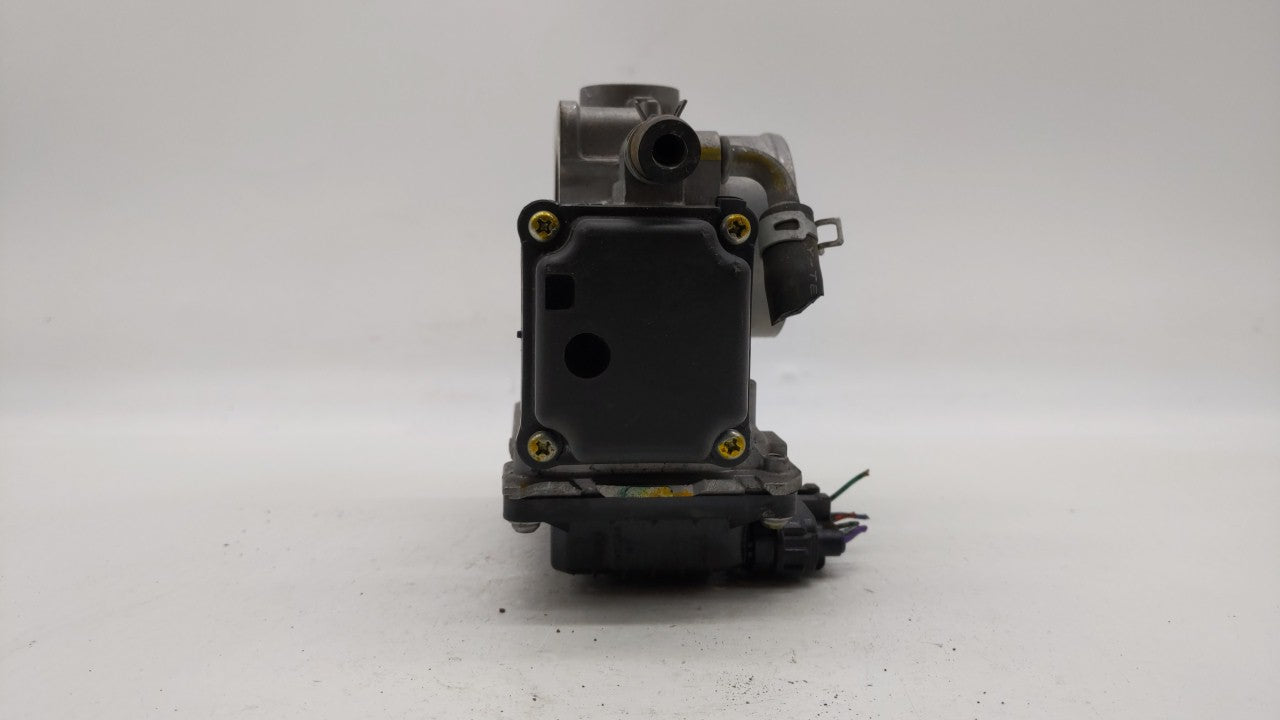 2015-2017 Honda Fit Throttle Body P/N:GMG1C GMG1A Fits Fits 2015 2016 2017 OEM Used Auto Parts - Oemusedautoparts1.com