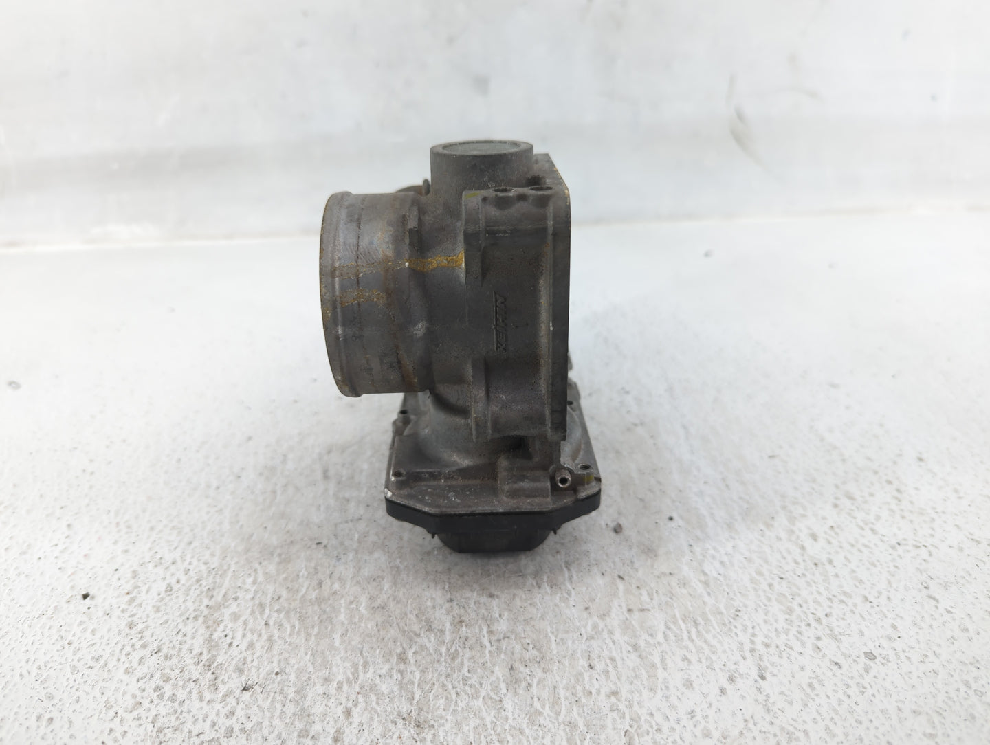2015-2020 Honda Fit Throttle Body P/N:GMG1A 60523, GMG1C M40805 Fits Fits 2015 2016 2017 2018 2019 2020 OEM Used Auto Parts 